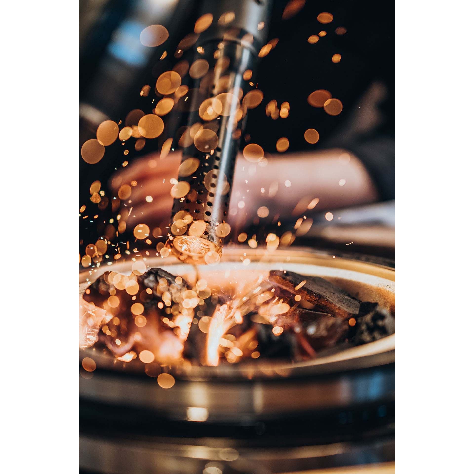 MONOLITH Grillkohle - 8 kg - MONOLITH - Flammerando