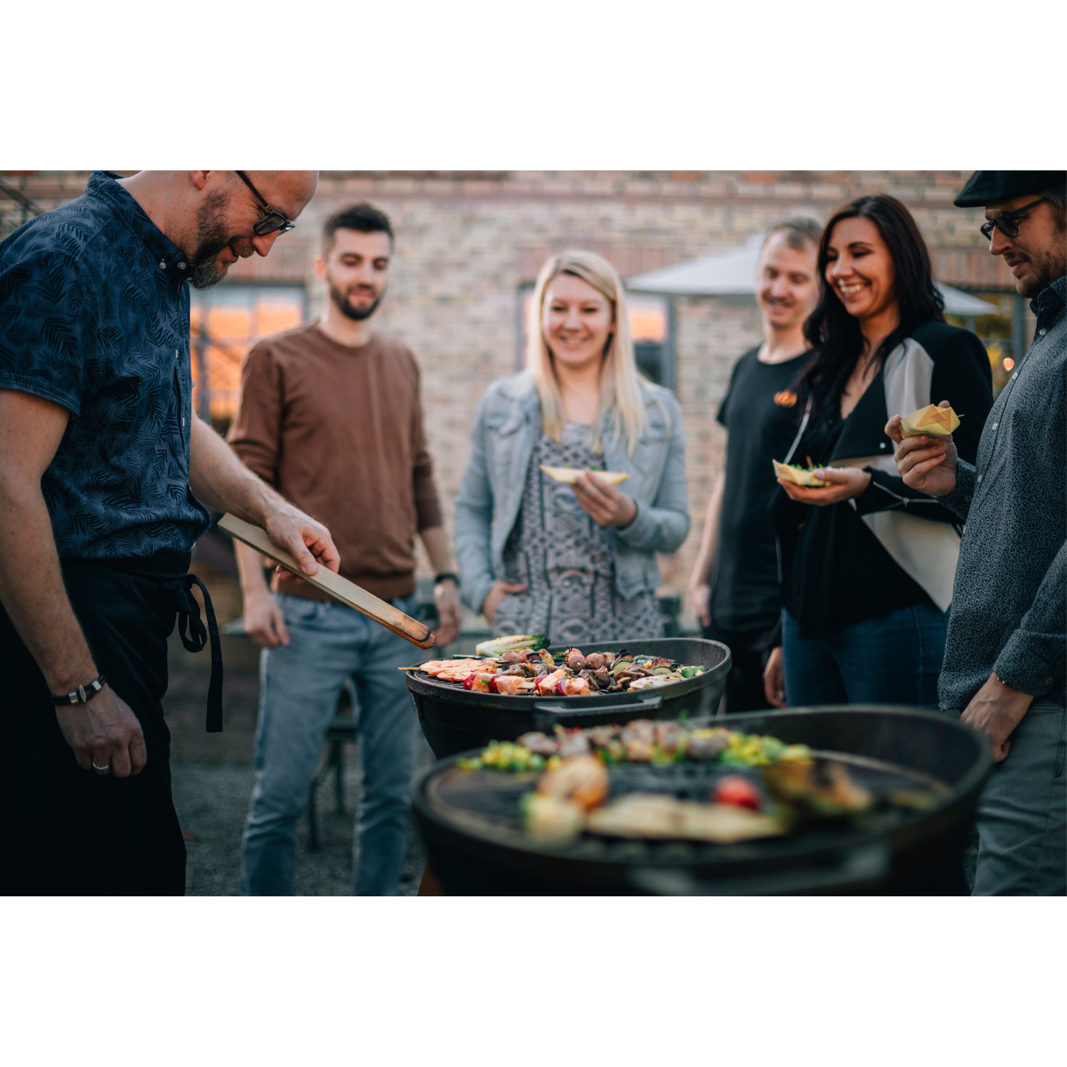 IGNIUM Taran Holzkohlegrill Starterpaket  IGNIUM    - Flammerando